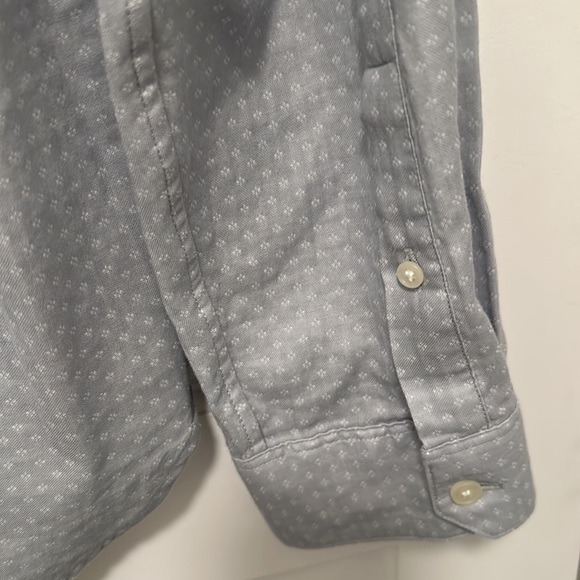 Vince button down top - Picture 4 of 5